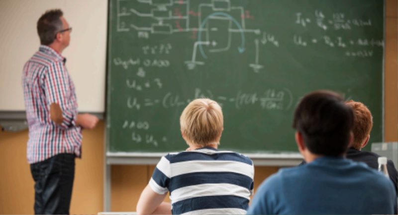 캐나다, 데이터 학습 등 새로운 수학교육과정에 대한 수업 모습